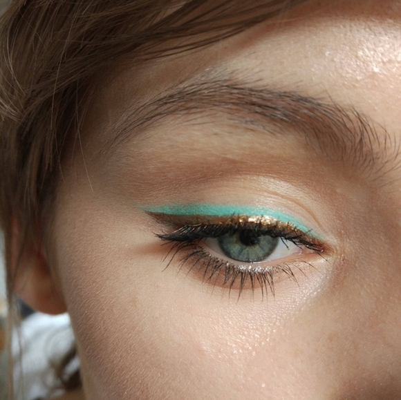 Kleancolor Eyeliner Hint of Mint. - Picture 3 of 3